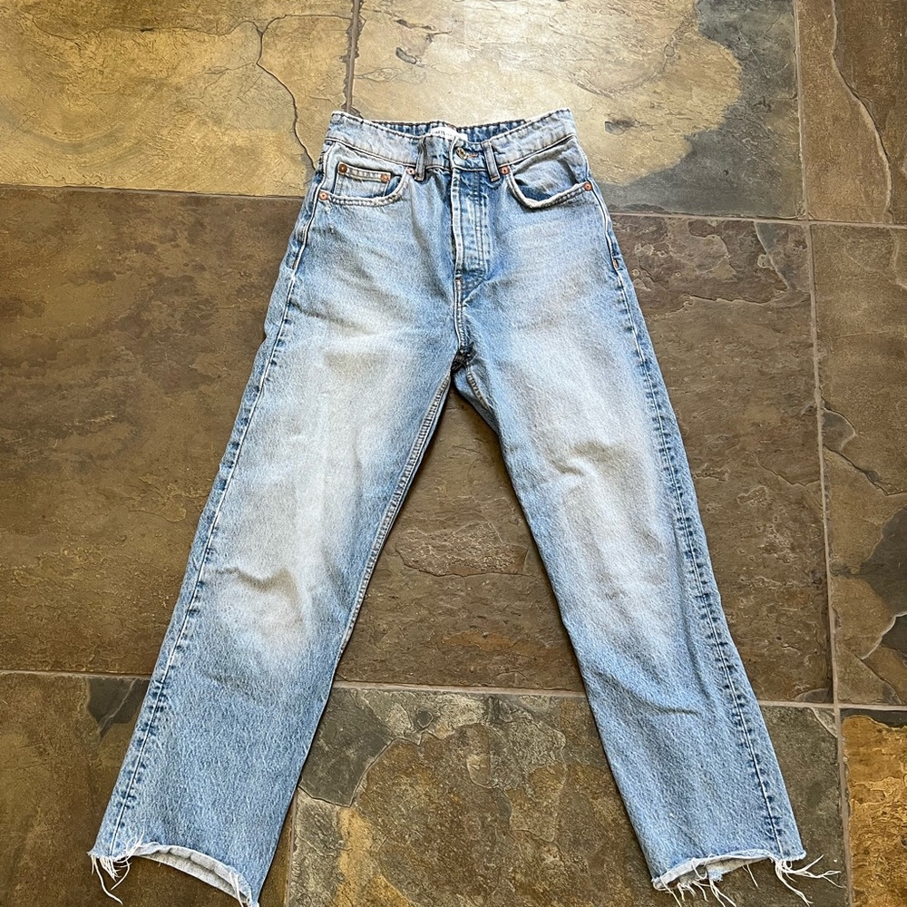 Zara US4 Euro 36 Light Blue Straight Leg Jeans